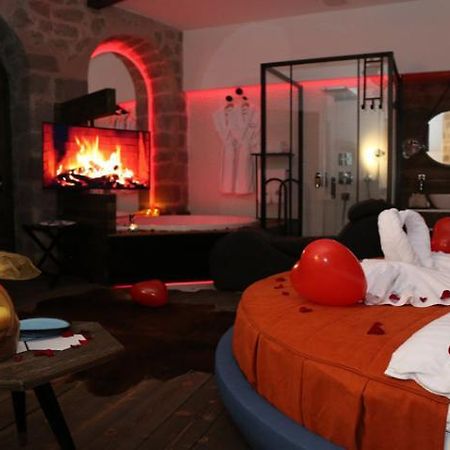 Cephanelik Boutique Hotel ทรับซอน ภายนอก รูปภาพ