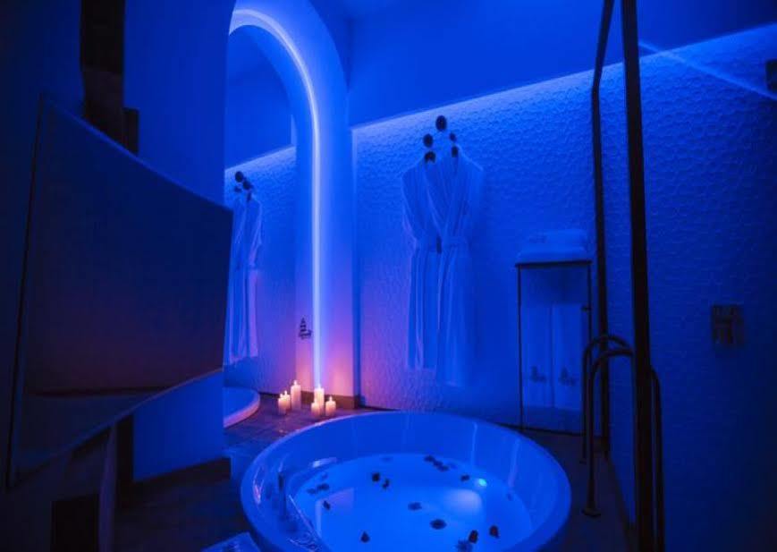 Cephanelik Boutique Hotel ทรับซอน ภายนอก รูปภาพ