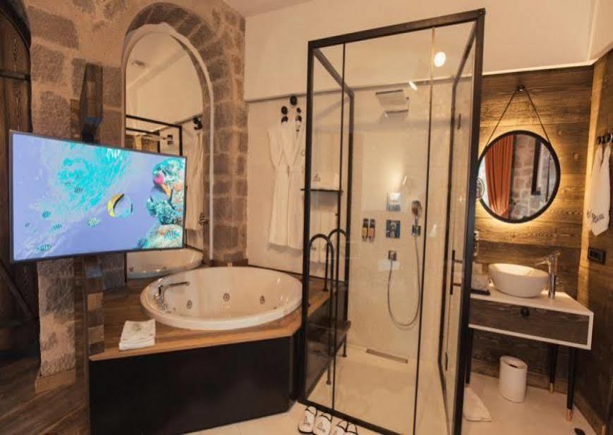 Cephanelik Boutique Hotel ทรับซอน ภายนอก รูปภาพ