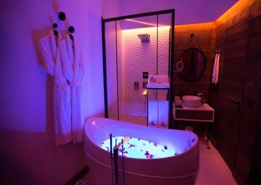 Cephanelik Boutique Hotel ทรับซอน ภายนอก รูปภาพ