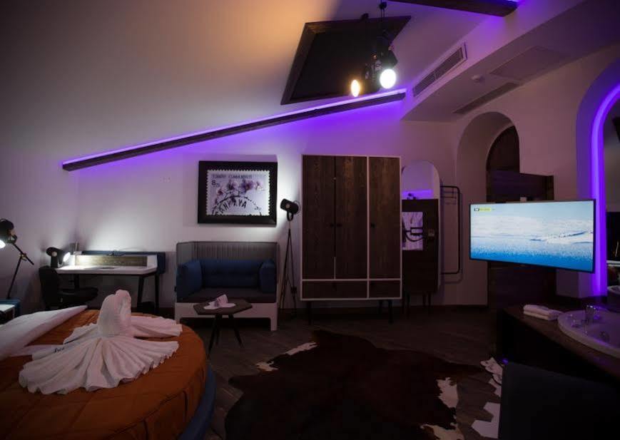 Cephanelik Boutique Hotel ทรับซอน ภายนอก รูปภาพ