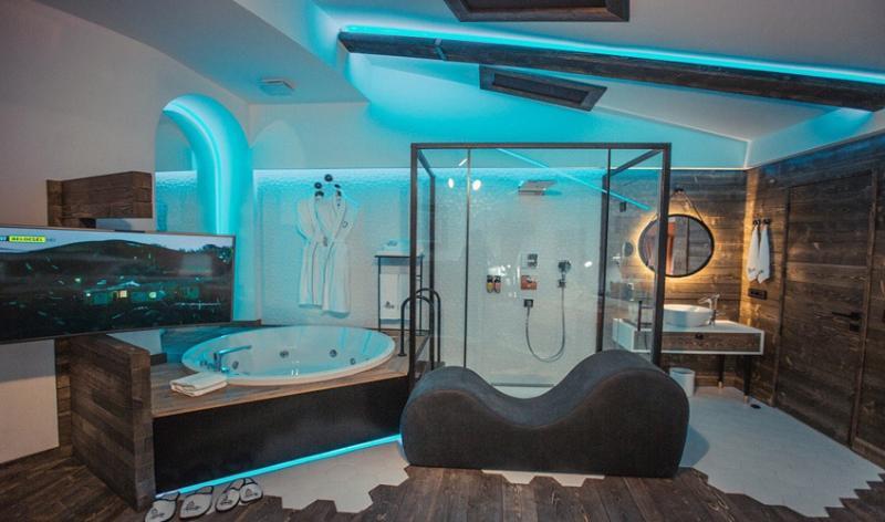 Cephanelik Boutique Hotel ทรับซอน ภายนอก รูปภาพ